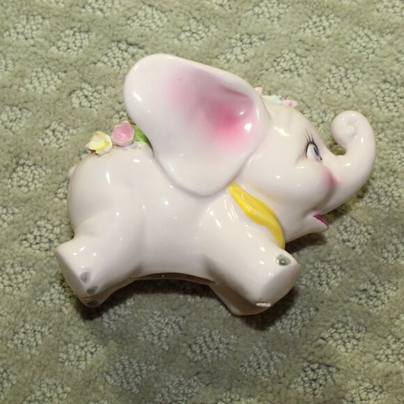 Vintage MCM Lefton China 3.5" x 5.5" Elephant Porcelain Bank (no stopper) - Picture 2 of 6